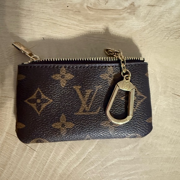 Key Chain Wallet Pouch - Picture 3 of 4